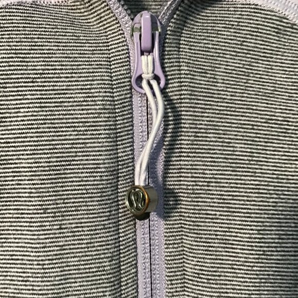 Lululemon Stride Jacket Brushed Lilac Heathered Coal Wee Stripe/Lilac Size 8 - Picture 10 of 13